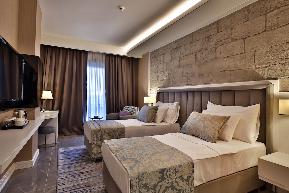 Mardin Airport Hotel 8/43