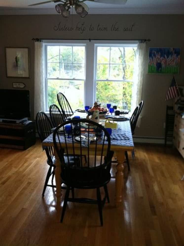 Josephine's Bed &amp; Breakfast 26/38