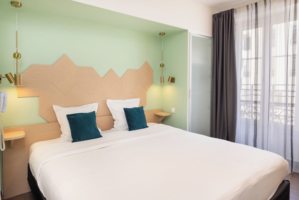 Hotel Florence Nice 24/63