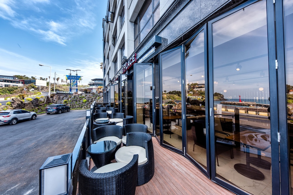 Dyne Oceano Hotel 67/75