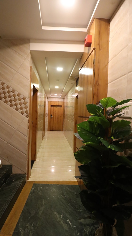 Hotel National 37/50