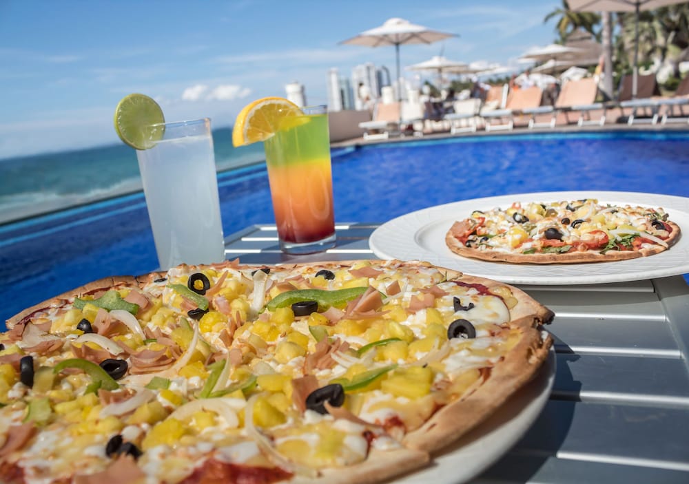 Plaza Pelicanos Grand Beach Resorts 34/65