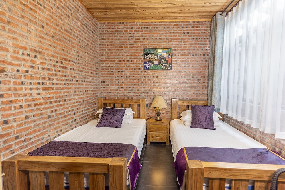 Mutianyu Greatwall Wangshanyuan Homestay 14/46