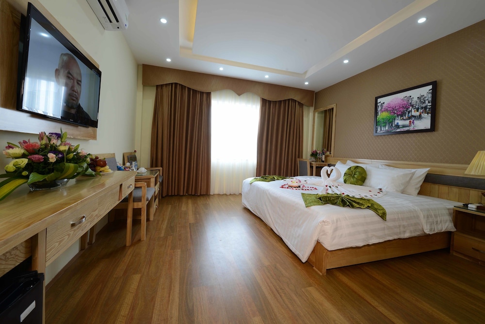 Blue Hanoi Inn Hotel 26/63