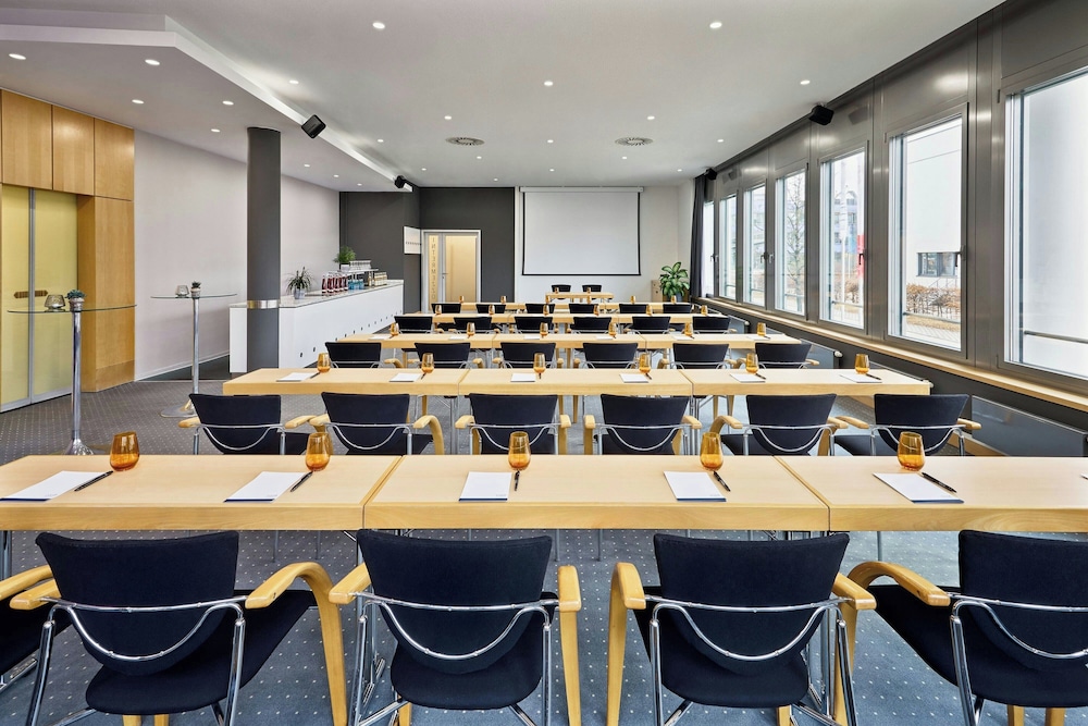 Four Points by Sheraton Munich Messe 51/61