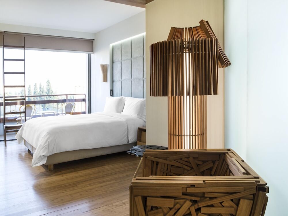 New Hotel 14/61