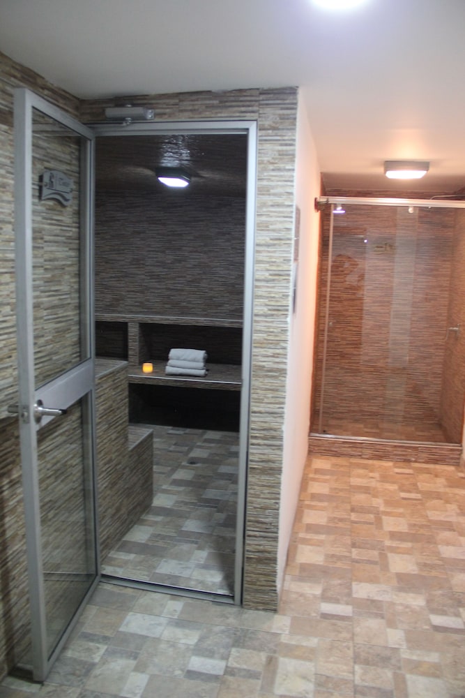 HOTEL SALITRE REAL(FORMERLY SALITRE RUGAL) 3/32