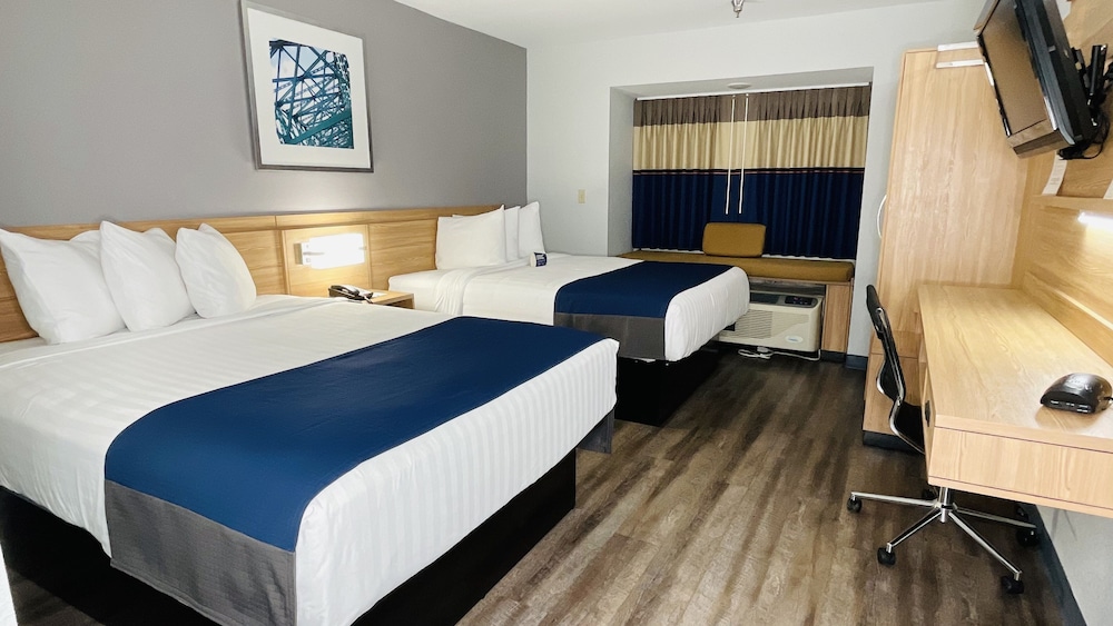 ROOM, 2 QUEEN BEDS