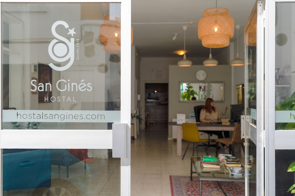 Hostal San Gines 12/46