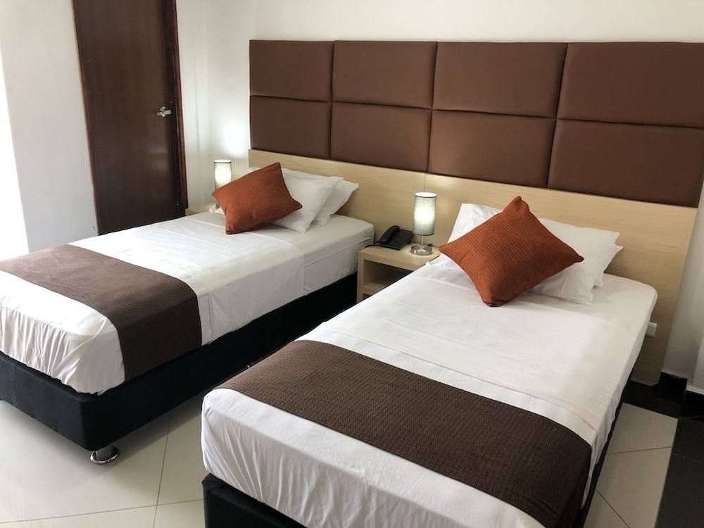 Hotel Csi Medellín 4/22