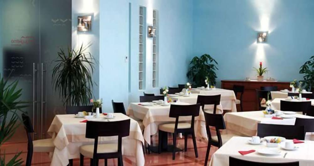 Hotel Don Guglielmo 33/50