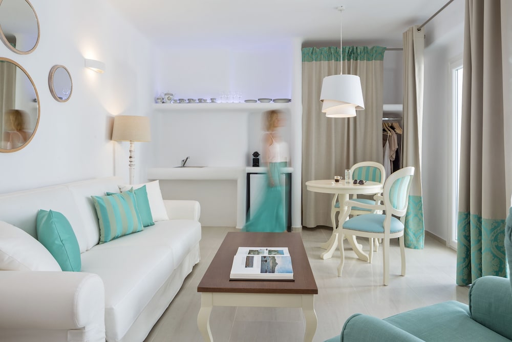 Colours Of Mykonos 27/65