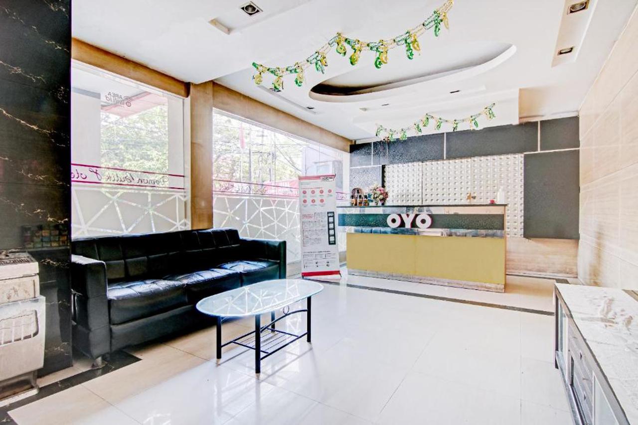 Hotel O near RSUD Arifin Achmad formerly Damon Butik Hotel 6/17