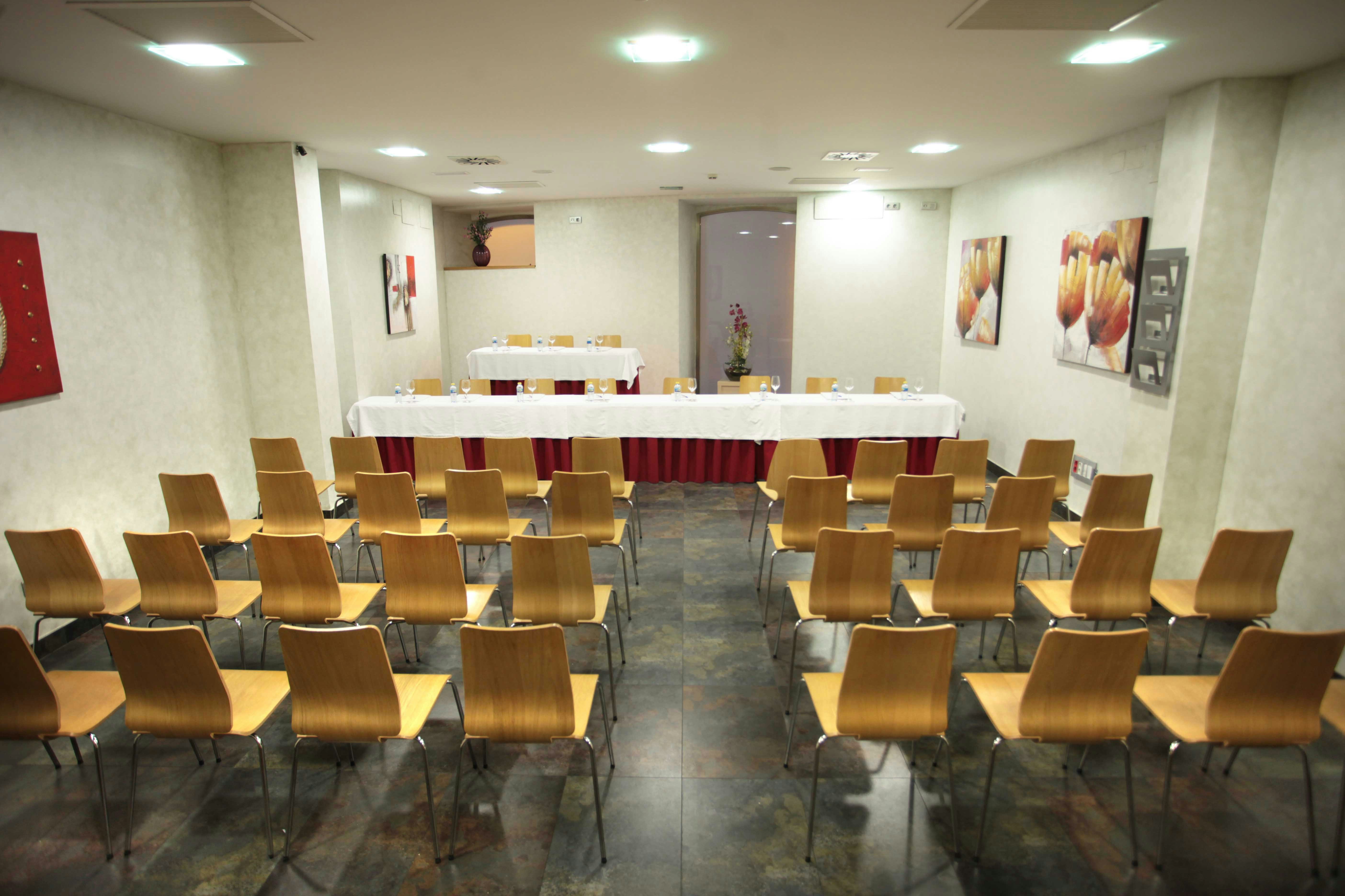 ELE Enara Boutique Hotel 28/31