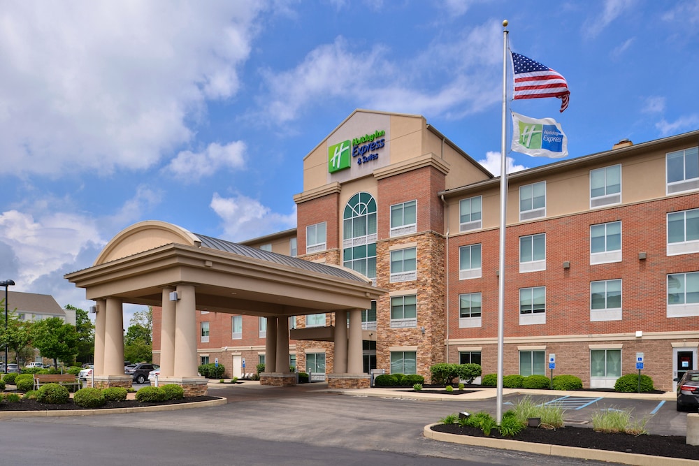 Holiday Inn Express Suites Cincinnati Mason 1/49
