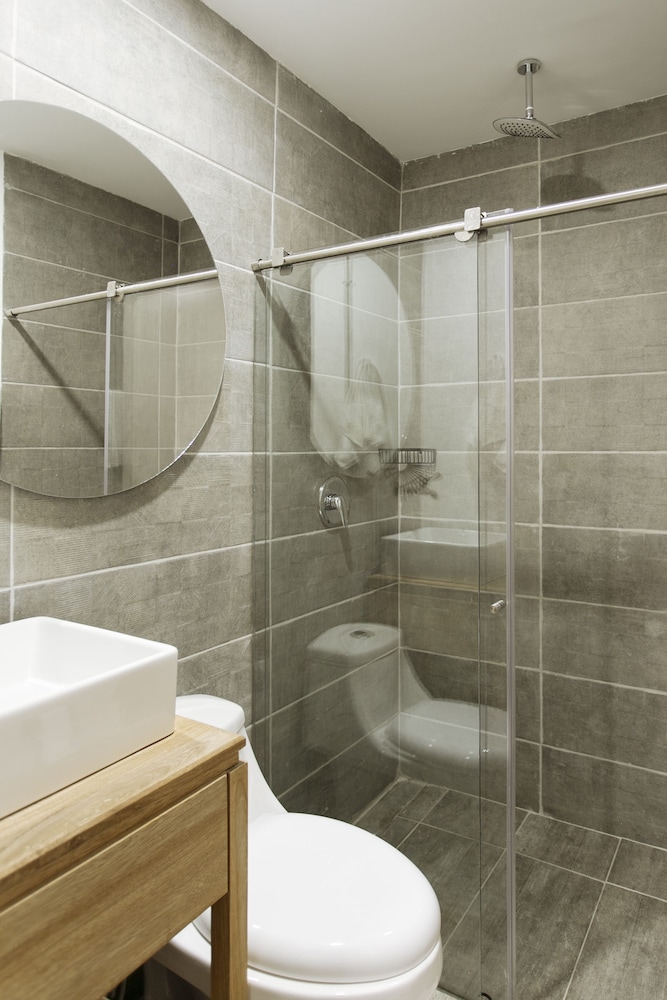 لوفت بسرير مزدوج مع أريكة بجاكوزي، Soy Local Housetel 6/8