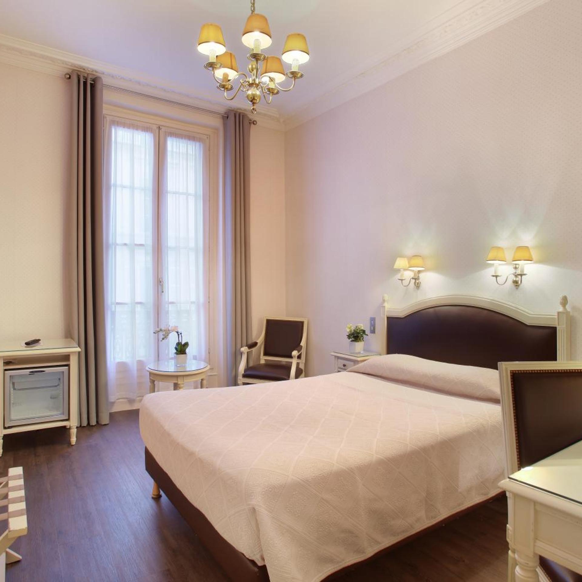 Hotel Du Printemps 15/48