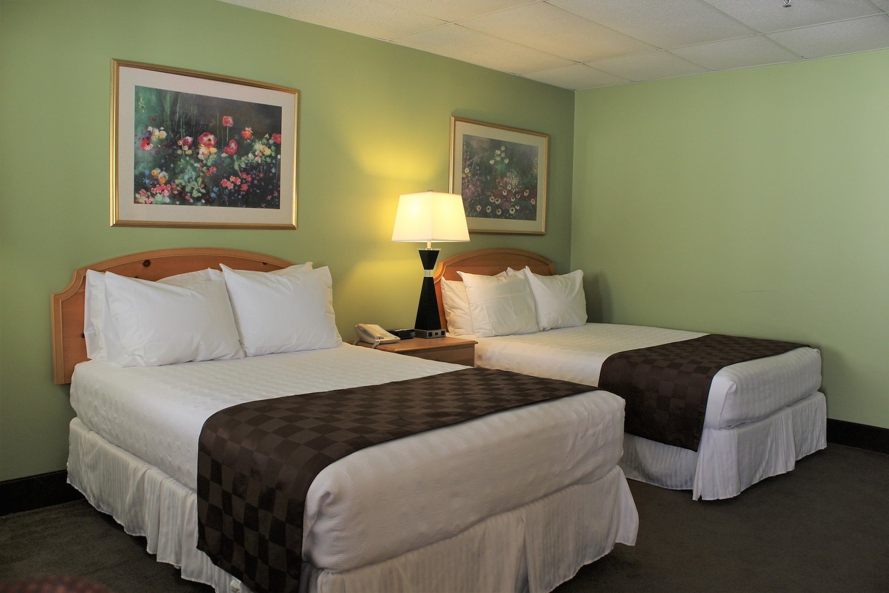 University Inn At Emory 10/34
