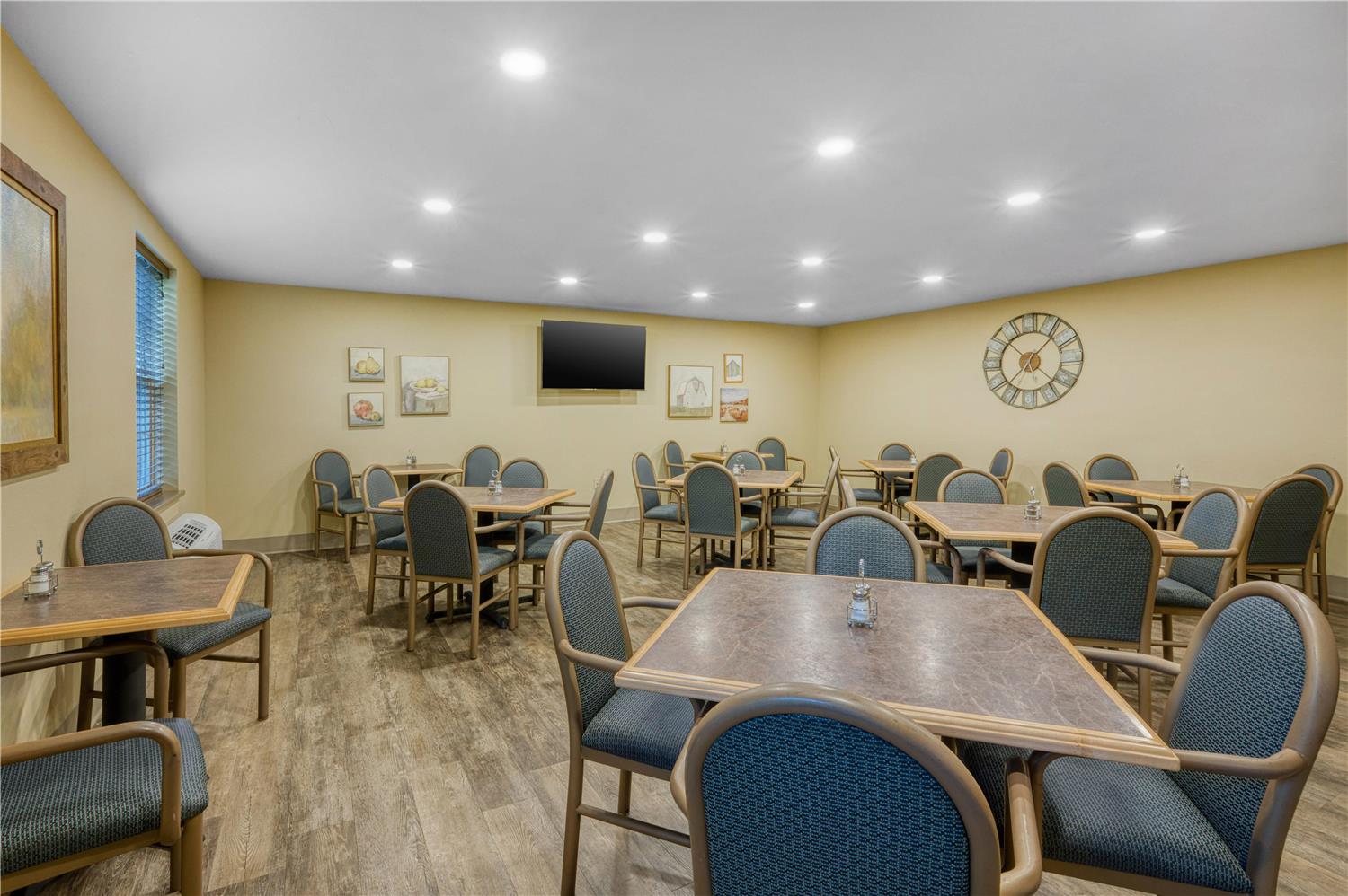 SureStay Plus Hotel By Best Western Elizabethtown Hershey 35/39