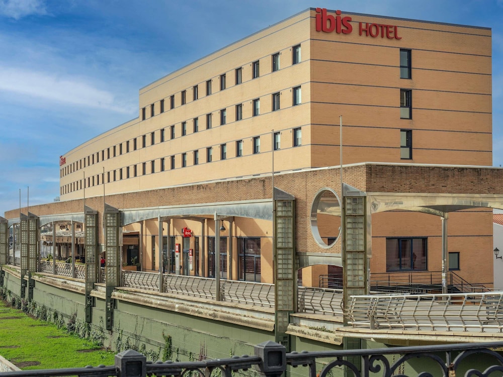 Ibis Malaga Centro Ciudad Hotel 3/70