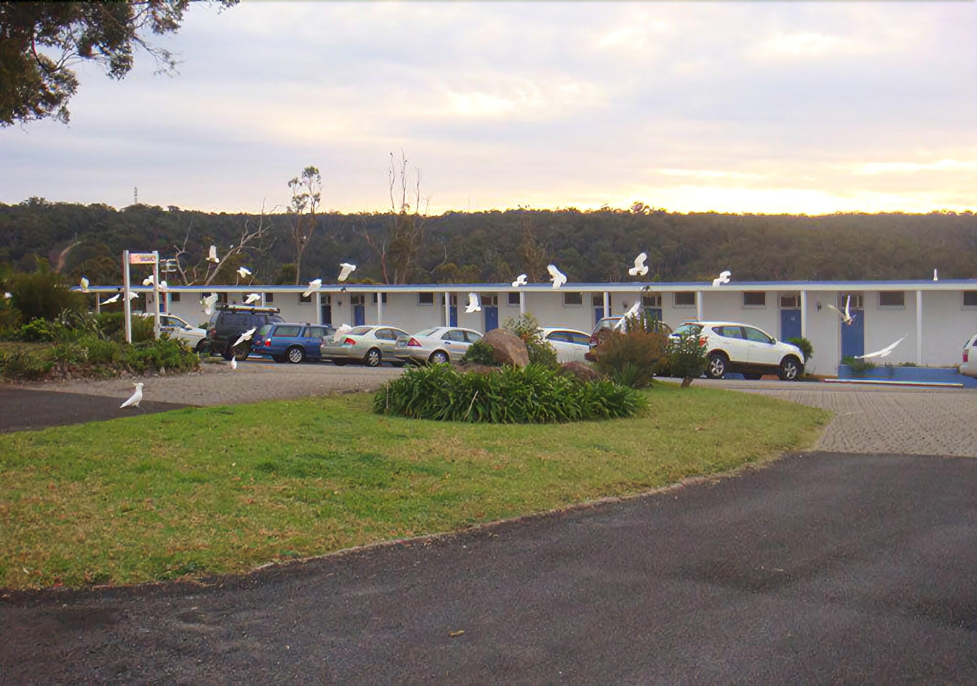KINGFISHER MOTEL 19/30