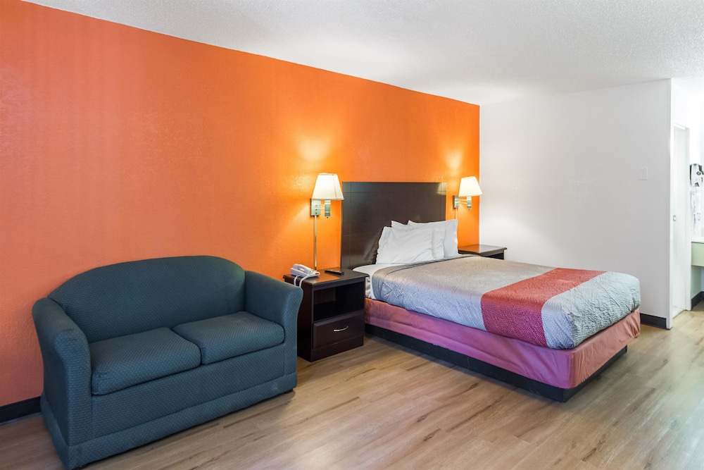 Motel6 Groton, CT 23/41