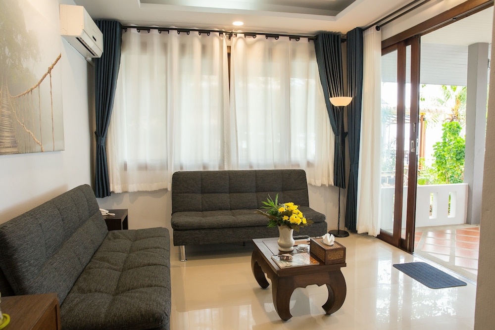 Adarin Beach Resort (ex New Lapaz Villa) 41/65