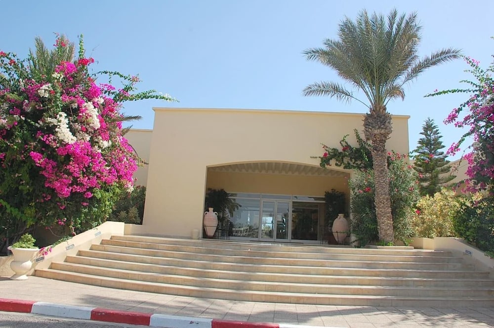 Zephir Hotel & Spa 59/62