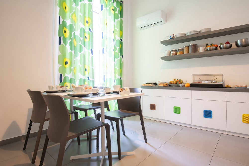 Suite Inn Catania 49/71