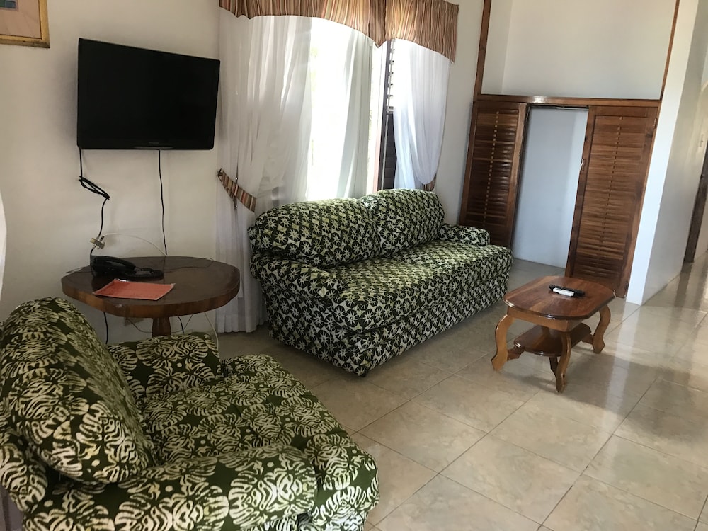 Negril Tree House Resort 38/69