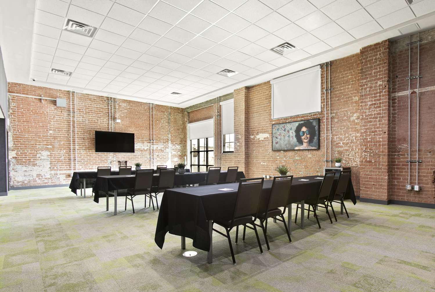 Home2 Suites by Hilton Phoenix Downtown 29/32