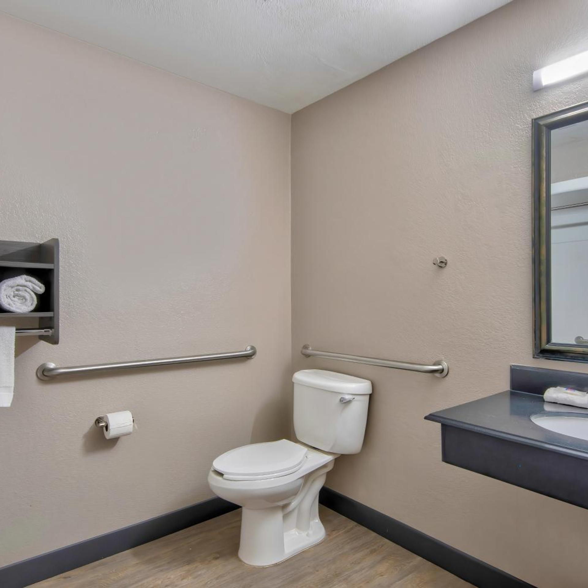 غرفة رباعية لذوي الإعاقة، Motel6 Harlingen, TX 9/10