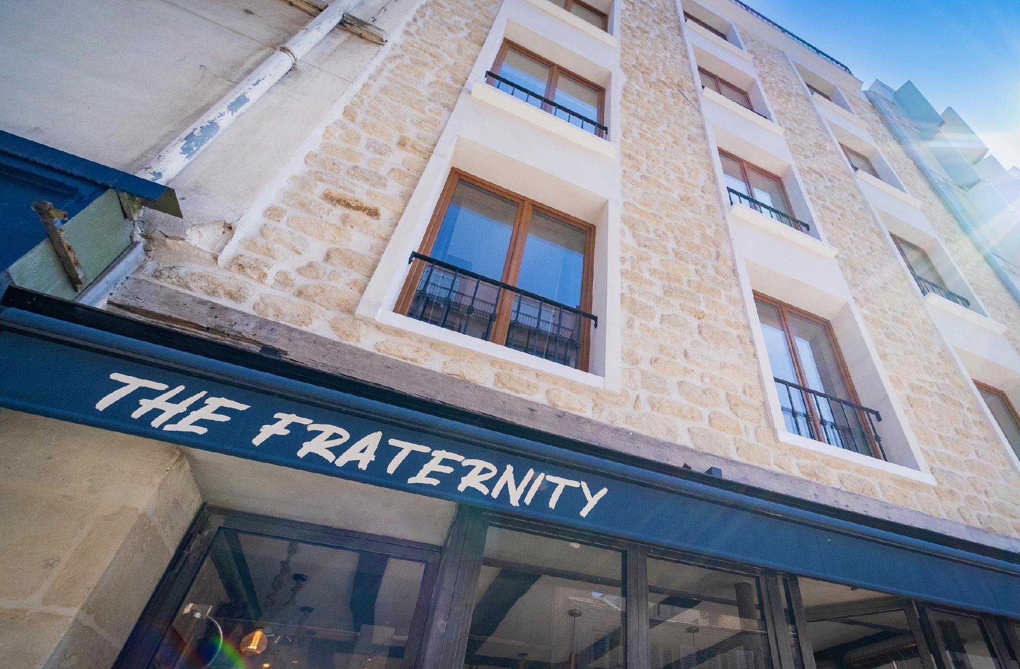 FRATERNITY HOTEL 2/25