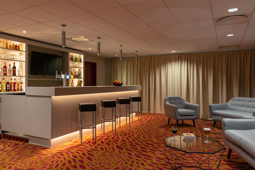 The Originals City Hotel Acadine Pont-Audemer 41/42