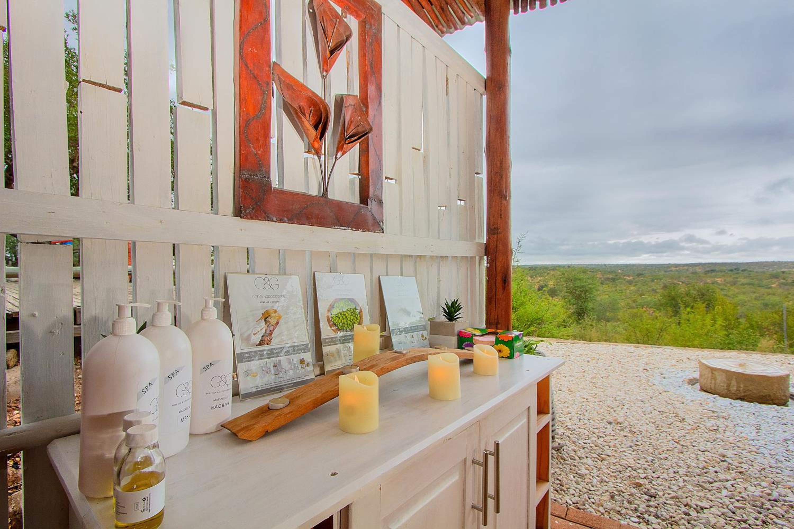 Casart Game Lodge 72/72