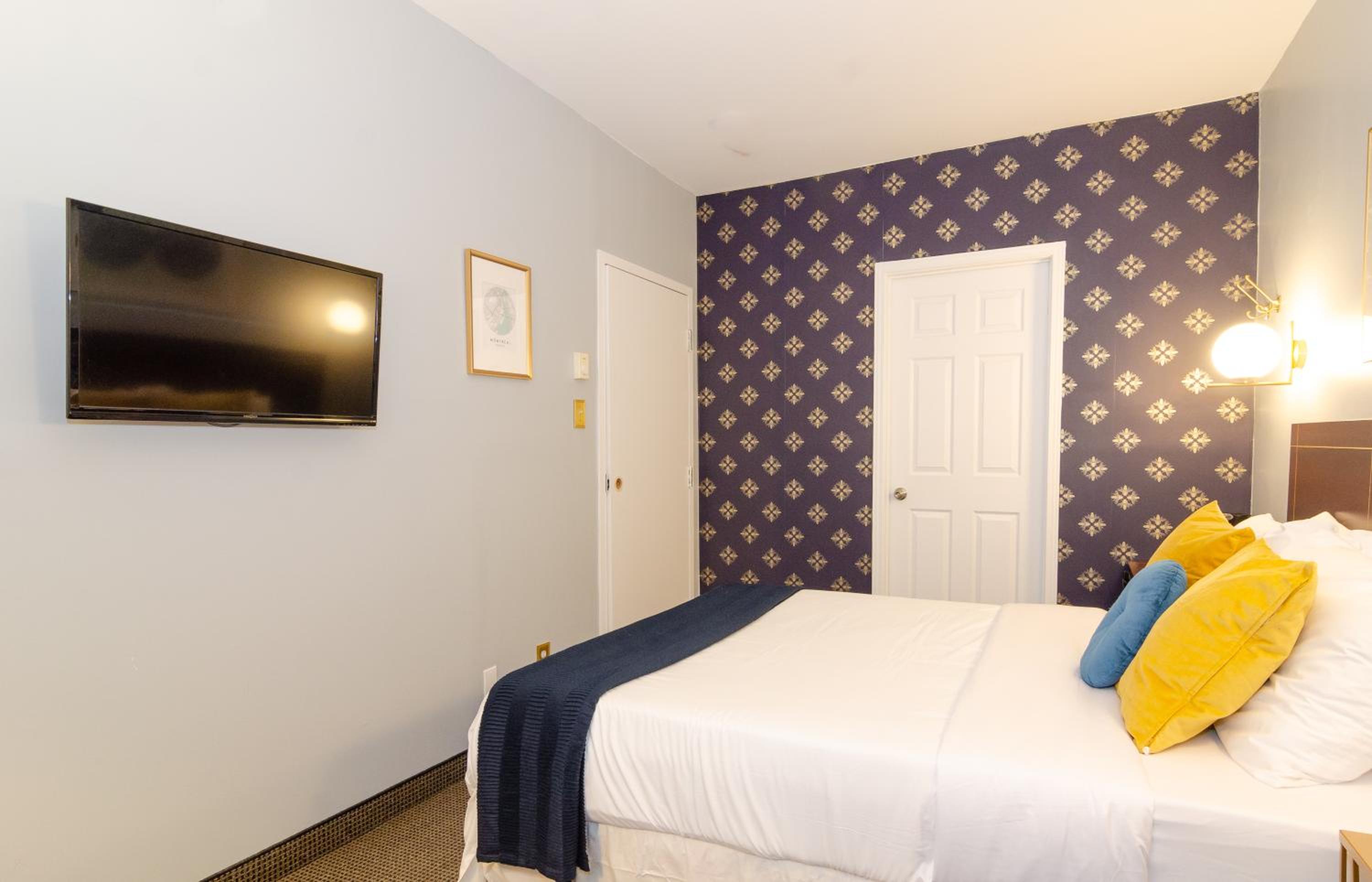 غرفة بسرير كوين، Hotel Dorion 5/10