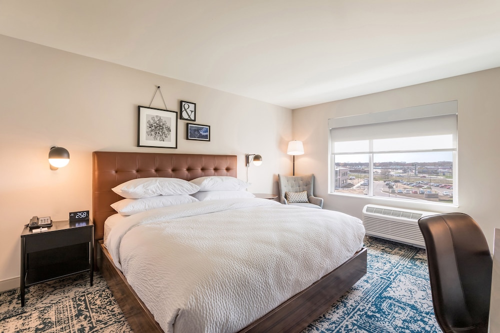 Four Points By Sheraton Elkhart 17/45