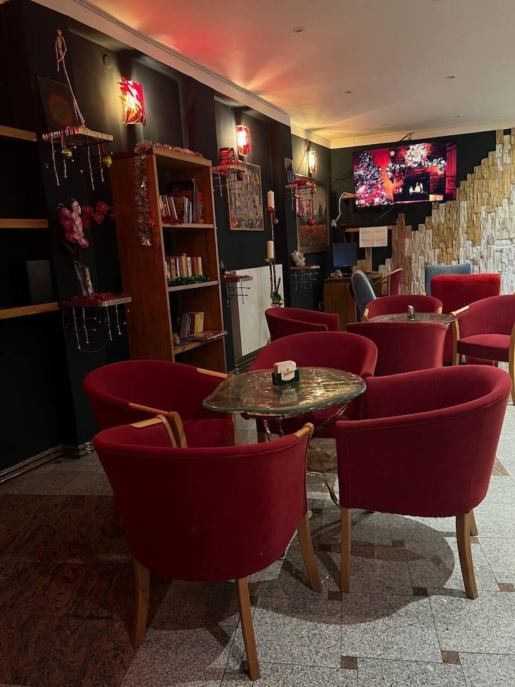 Gallery Hotel Sis 27/36