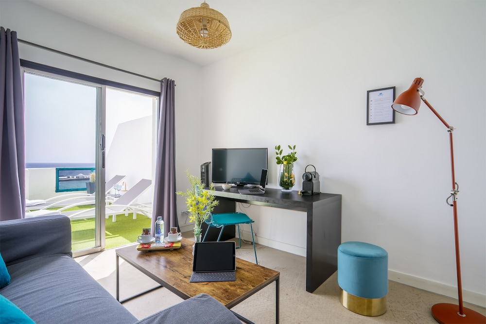 APARTAMENTOS ISLAMAR ARRECIFE 11/23