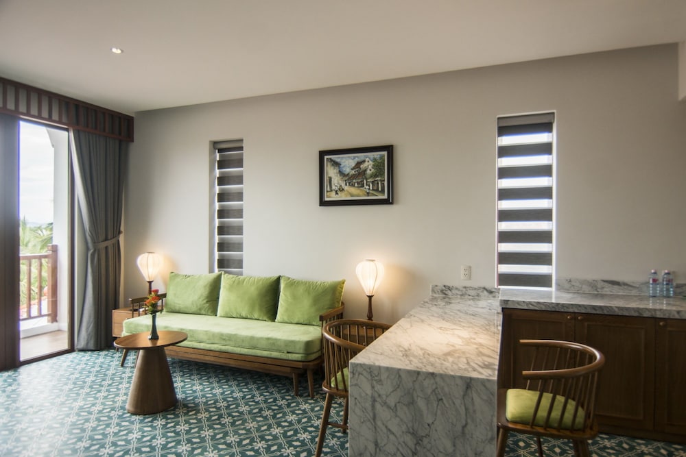 Vinh Hung Old Town Hotel 36/57