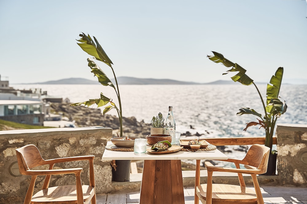 Ubud Mykonos 32/50
