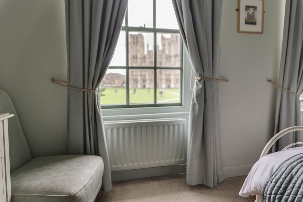 Ancient Gatehouse Hotel 21/50