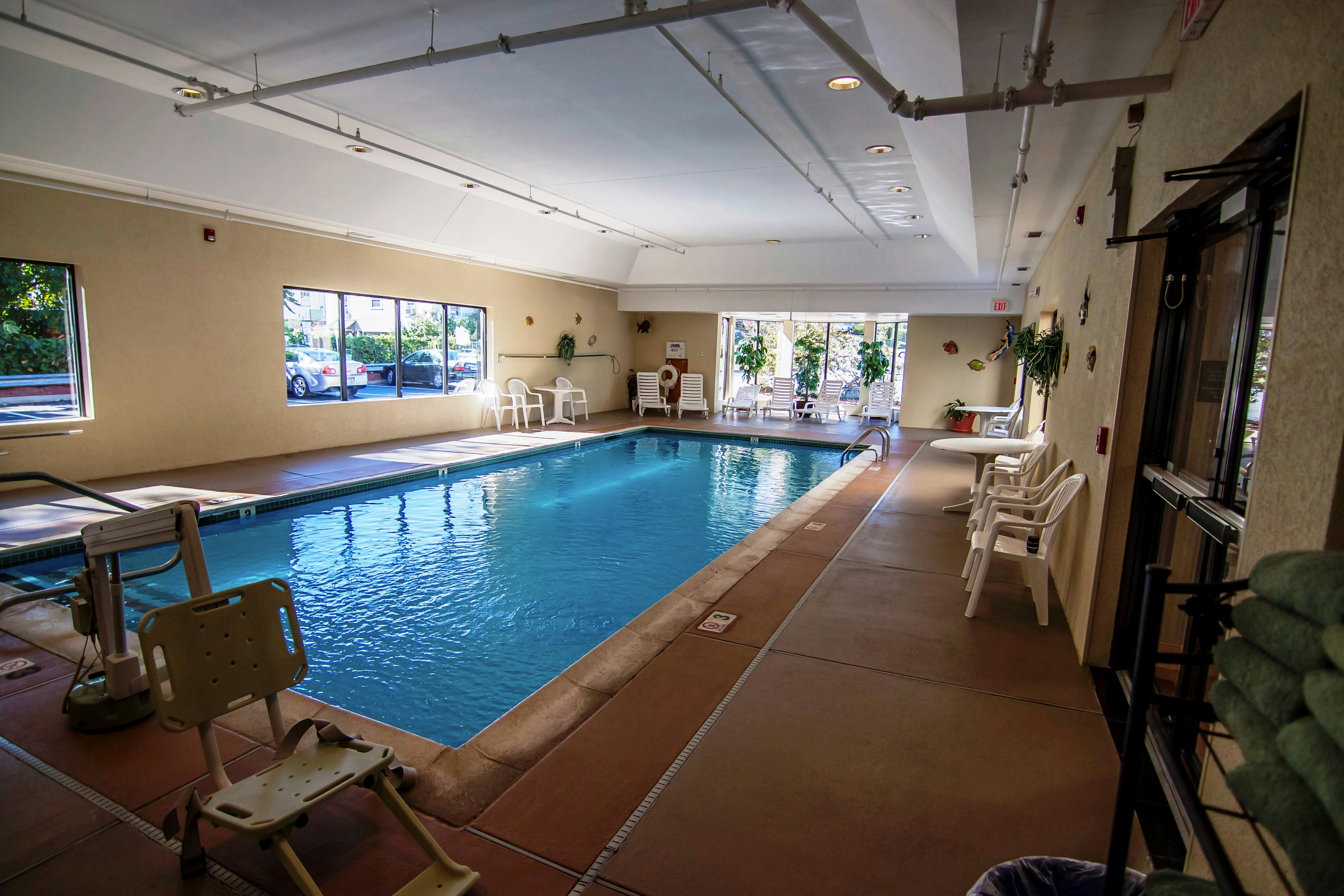 Hampton Inn Groton 27/56