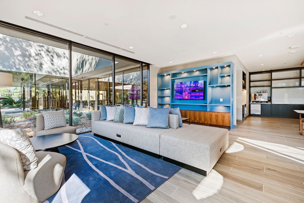 Sheraton Chapel Hill Hotel 32/50