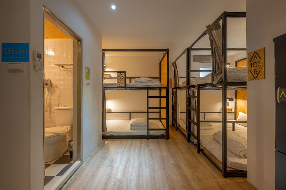 MIXED DORM