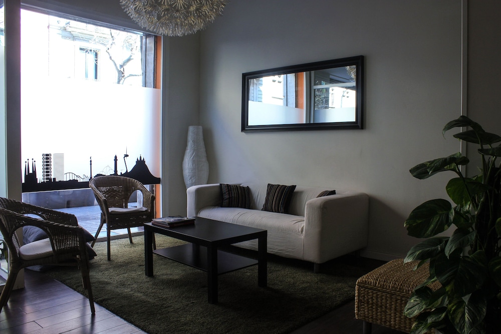 360 Hostel 27/34