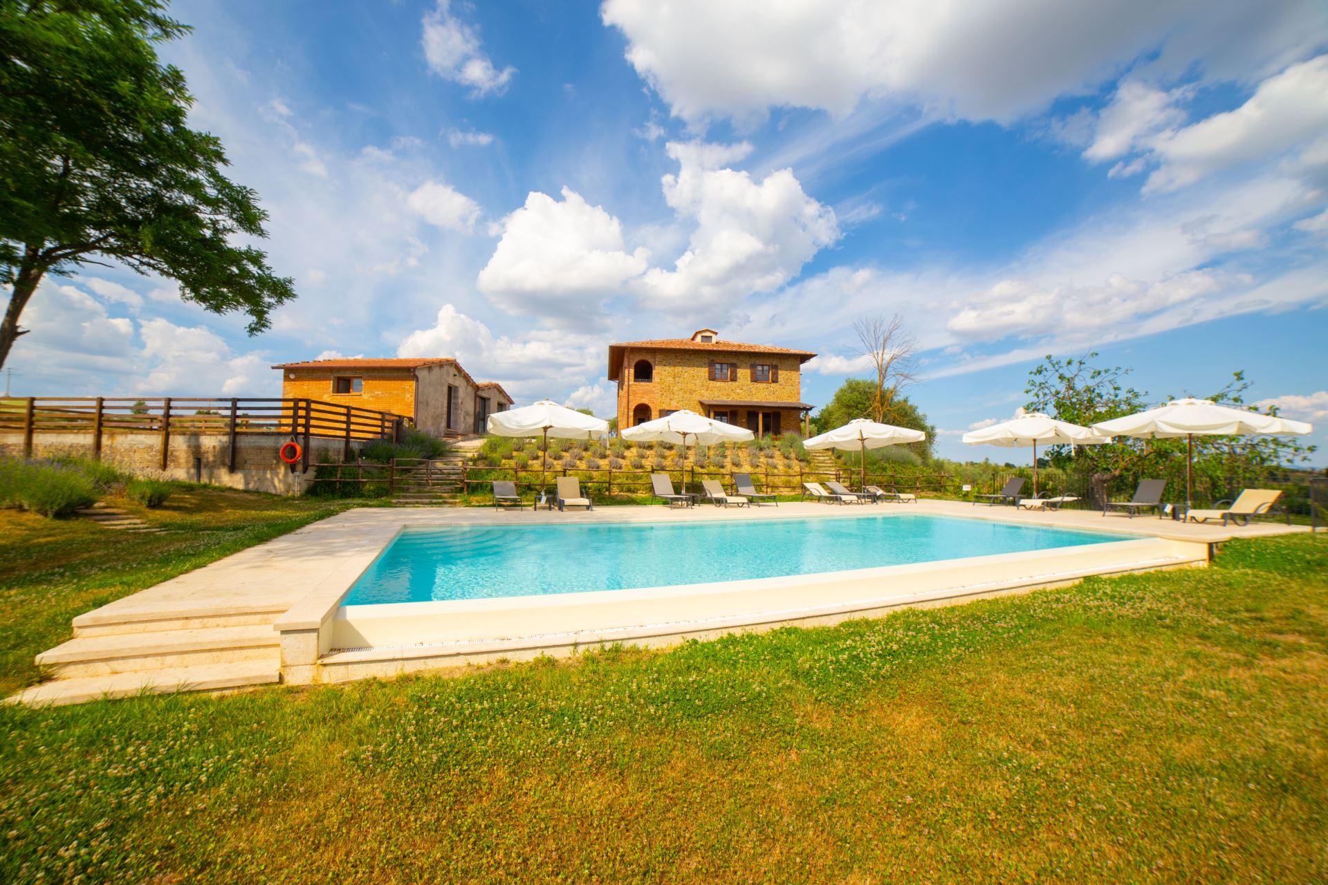 Terra Antica Tuscany Living 15/18