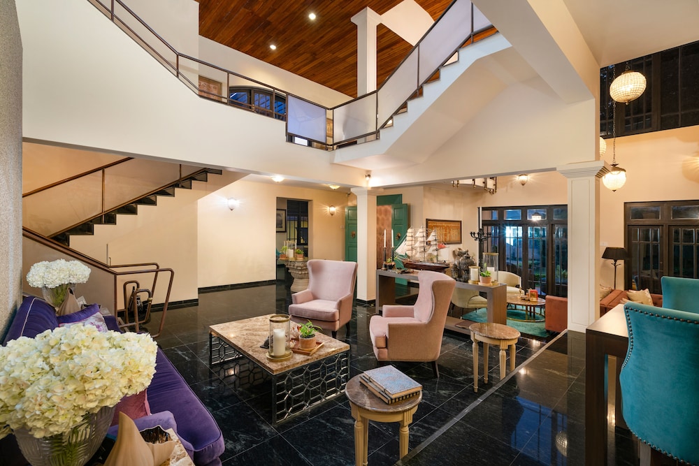 Clove Villa 56/65