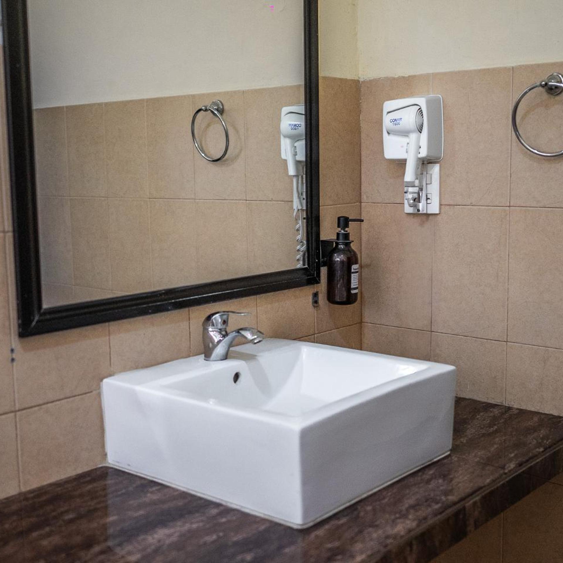 غرفة بسرير مزدوج أو سريرين منفصلين بشرفة، SUITE HOTEL MARIA DE LA LUZ 8/9