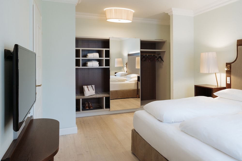 Tree, Linden, Suite, Double Bed
